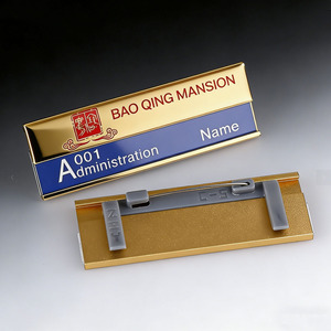 Placa <span class=keywords><strong>de</strong></span> Identificación Metálica Personalizada con Núcleo Azul y Espacio en Blanco para Nombre, Diseñada para Personal <span class=keywords><strong>Administrativo</strong></span> - Product Image 1