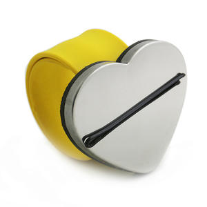 Özel Logo silikon bileklik saç tokası tutucu manyetik bilezik bilek bandı kayışı kuaförlük için manyetik bileklik - Product Image 4