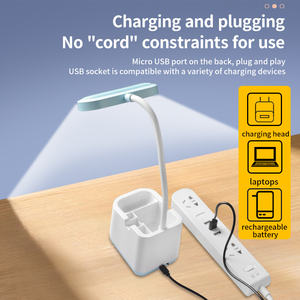 Lámpara de escritorio LED Protección ocular Aprendizaje Modelo de carga Soy un almacenamiento multifuncional Lámpara de escritorio de carga USB - Product Image 3