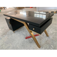 Couleur en option Mini taille bureau à domicile bureau d'étude Corian Table de bureau en pierre avec placard arrière