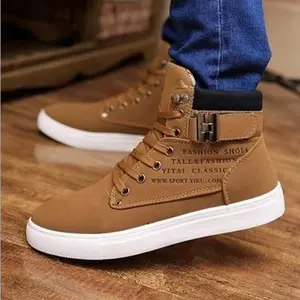 Style britannique Hommes de Haute Top Vulcanisé Chaussures Grande Taille 38-47 D'hiver En Cuir Nubuck de Mode Haute-qualité Hommes Suede Casual Chaussures