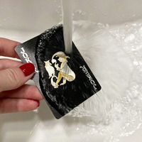 Cartes à jouer de luxe en feuille d'or 24 carats, jeu de poker en feuille d'or, cartes de poker en PVC plastique imperméables avec certificat d'authenticité