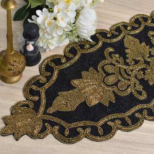 Chemin de table perlé fait à la main de luxe noir or tapis de salle à manger décoratif élégant au design floral - Product Image 5