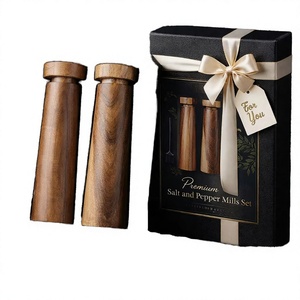Juego de 2 Molinillos de Sal y Pimienta Modernos de Acero Inoxidable con Anillo Dorado y Grosor Ajustable para Cocina y Fiestas - Product Image 4