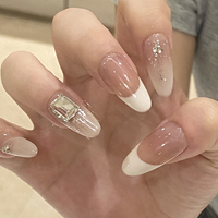 Produits pour les ongles, faux ongles, nail art, faux ongles faits à la main, produits faits à la main, ongles pour filles