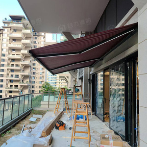 Auvent motorisé à cassette complète rétractable avec cadre en aluminium 5m 3X6m Pare-soleil extérieur pour hôtels, patio, arrière-cour et terrasse - Product Image 1