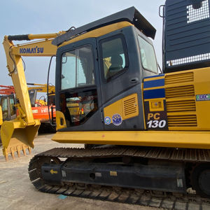 Pc130 Komatsu, pc110,pc120,pc160, รถขุดขนาดกลาง, 13ตัน, 11ตัน, 12ตัน, 16ตัน, รถขุดตีนตะขาบมือสอง - Product Image 1