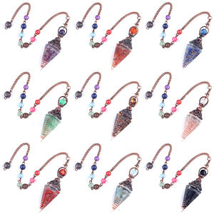 Prix de gros usine Pendentif cône d'orgone en résine hexagonale avec copeaux de cristal cuivrés pour cadeaux spirituels - Product Image 2