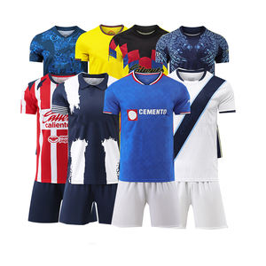 Conjunto de Camiseta y Pantalones Cortos Deportivos de Fútbol para Clubes al por Mayor, Conjuntos de Fútbol para Hombre de Secado Rápido, Impresión de Nombres y Números - Product Image 1