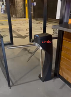 Barrières tournantes verticales semi-automatiques Zento avec contrôle d'accès RFID pour écoles, chantiers de construction, gymnases