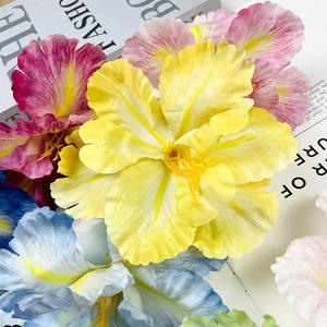 Fleurs artificielles de style jardin Monet pour couronnes florales DIY et coiffes de fête à thème mariage - Product Image 3