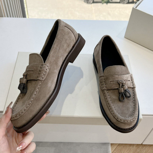 Nouvelles chaussures mocassins pour femmes de marque italienne, en cuir de vache véritable de haute qualité, à enfiler, pour un usage quotidien décontracté - Product Image 3