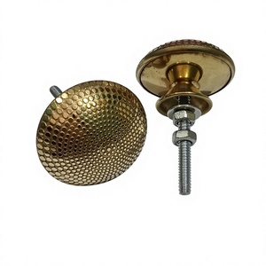 Boutons de porte de commode en laiton et résine acrylique lucite faits à la main de haute qualité, design moderne pour meubles de chambre et de salle de bain - Product Image 3