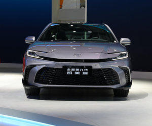 Modèle d'essence Toyota Corollas 2025 d'occasion pour un usage quotidien à vendre en stock - Product Image 3