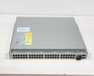 Nouveau routeur N9K-C9332PQ d'origine, 9K, 32 ports 40G QSFP+, pièce de rechange (sans kit d'accessoires ni ventilateur). - Product Image 5