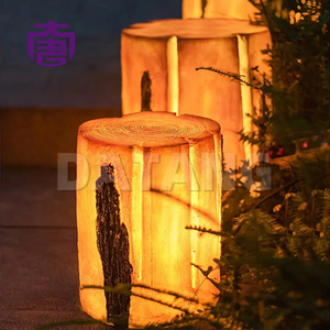 Lámpara Decorativa LED 3D Personalizable con Forma de Tronco de Árbol, IP65, de Fibra de Vidrio y Resina, para Exteriores, Jardín, Navidad, Acción de Gracias, Halloween, Bodas - Product Image 2