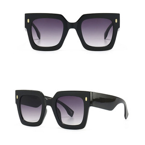 <span class=keywords><strong>Occhiali</strong></span> Online nuovissimi <span class=keywords><strong>occhiali</strong></span> da <span class=keywords><strong>sole</strong></span> 2023 <span class=keywords><strong>occhiali</strong></span> da <span class=keywords><strong>sole</strong></span> neri per <span class=keywords><strong>uomo</strong></span> <span class=keywords><strong>occhiali</strong></span> da <span class=keywords><strong>sole</strong></span> con montatura quadrata da donna <span class=keywords><strong>occhiali</strong></span> da <span class=keywords><strong>sole</strong></span> Cat Eye - Product Image 6