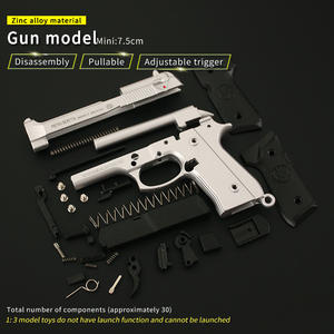 พวงกุญแจโลหะรูปปืนเบเร็ตต้าขนาดเล็ก 7.5 ซม. พร้อมตลับกระสุนแบบถอดประกอบได้ สมจริง สวยงาม - Product Image 6