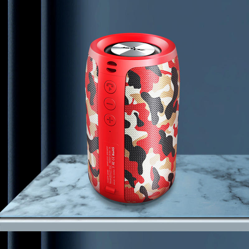 ลายพรางสีแดง