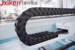 Bras robotisé horizontal à cinq axes de type B, adapté aux machines de moulage par injection industrielles de 80T à 530T, pièces automobiles à haute résistance - Product Image 2