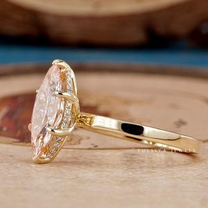 Bagues en diamant créées dans un style de joaillerie fine, conçues pour offrir une brillance maximale, un éclat éclatant et un design élégant et sophistiqué. - Product Image 2