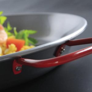 Paellera Valenciana de Hierro Pulido de 46 cm con Asas Rojas para 12 Porciones - Product Image 6