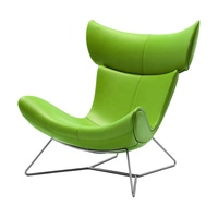 Chaise Imola Boconcept avec repose-pieds, pieds en métal massif chromé, robuste