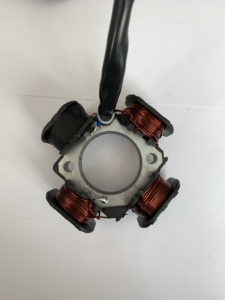 Bobine de stator de moto pour <span class=keywords><strong>SUZUKI</strong></span> AH 50 Address AP 50 Estilete 50 Kantana 50 Sepia 50 Street Magic 50 TR50 - Product Image 2