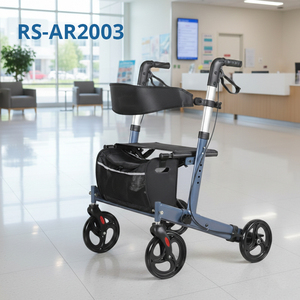 高齢者や障害のある患者のためのフットレスト付き全地形対応歩行器、移動性と快適性を高め、医療の質を向上させます - Product Image 1