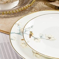 Service de table en porcelaine fine « Oiseaux et Fleurs » – Motif floral élégant avec oiseaux – Vaisselle de luxe pour la maison et les réceptions de mariage