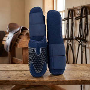 รองเท้าป้องกันขาสำหรับม้า TOUGH TACK TT-SPLINT-2 รุ่นฝึกซ้อม สีพื้น ทำจากนีโอพรีน น้ำหนักเบา ระบายอากาศได้ดี สีฟ้า - Product Image 2