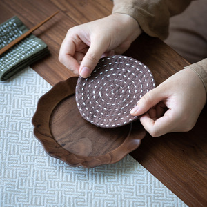 Tapis à thé en ramie fait main, gris, rond, isolant thermique pour service à thé Kung Fu - Product Image 1