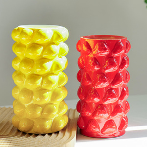 Vase à fruits <span class=keywords><strong>en</strong></span> céramique fait à la main moderne Art déco Design 3D couleur personnalisée rouge rose pour amour coeur maison jardin décor - Product Image 3