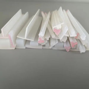 Bande en caoutchouc de silicone transparente en forme de T étanchéité en caoutchouc EPDM et vieillissement photovoltaïque remplissage de joint résistant aux hautes températures - Product Image 1