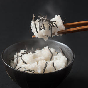 Alga Marina Frita y Cocida en Vapor, Cortada en Rodajas Finas, Ochazuke, Shiokombu Natural de Hokkaido, 30-60g, Excelente Calidad - Product Image 5