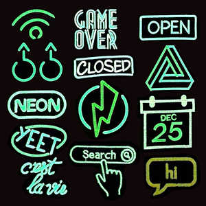 Patchs brodés fluorescents lumineux dans le noir, design musical, logo animal, sourire de crâne punk, vente en gros pour Halloween - Product Image 2