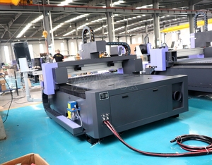 Machine de découpe <span class=keywords><strong>laser</strong></span> à fibre mini CNC de petite taille AKJ1390F de ACCTEK, 2KW 3KW 1500W, pour plaque métallique en acier inoxydable - Product Image 5
