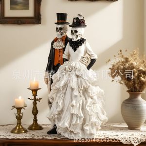 หัวกะโหลกเจ้าสาวและเจ้าบ่าว ของตกแต่งฮาโลวีน เรซินสังเคราะห์ งานแฮนด์เมด ของประดับตกแต่งภายในสำหรับห้องนั่งเล่นและทางเข้าบ้าน - Product Image 3