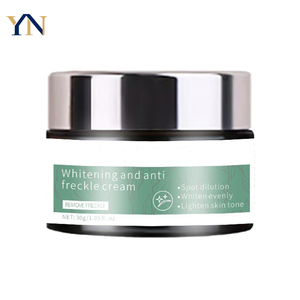 <span class=keywords><strong>Crème</strong></span> <span class=keywords><strong>visage</strong></span> anti-âge naturelle optimale à 2,5 % de rétinol et 10 % d'acide hyaluronique, améliore la texture de la peau, améliore <span class=keywords><strong>le</strong></span> teint, désobstrue les pores, protège - Product Image 1