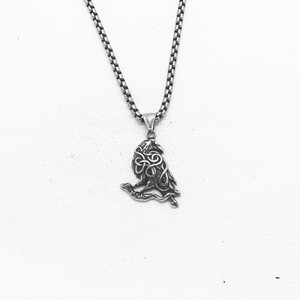 Collar de Acero de Titanio Estilo Gótico Europeo yunnique, Joyería Unisex con Colgante de Pájaro Retro, Diseño de Cuervo - Product Image 5