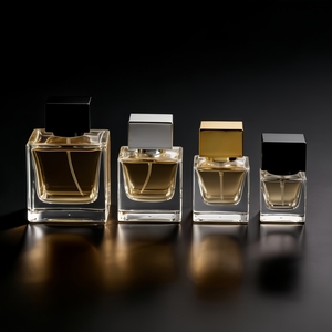 Supplier Luxury Fine Mist Glass <strong>Spray</strong> <strong>Bottle</strong> 30ml 50 ml 100 ml <strong>Empty</strong> Square Luxury Glass Perfume <strong>Bottle</strong> Customize with Box - Product Image 3