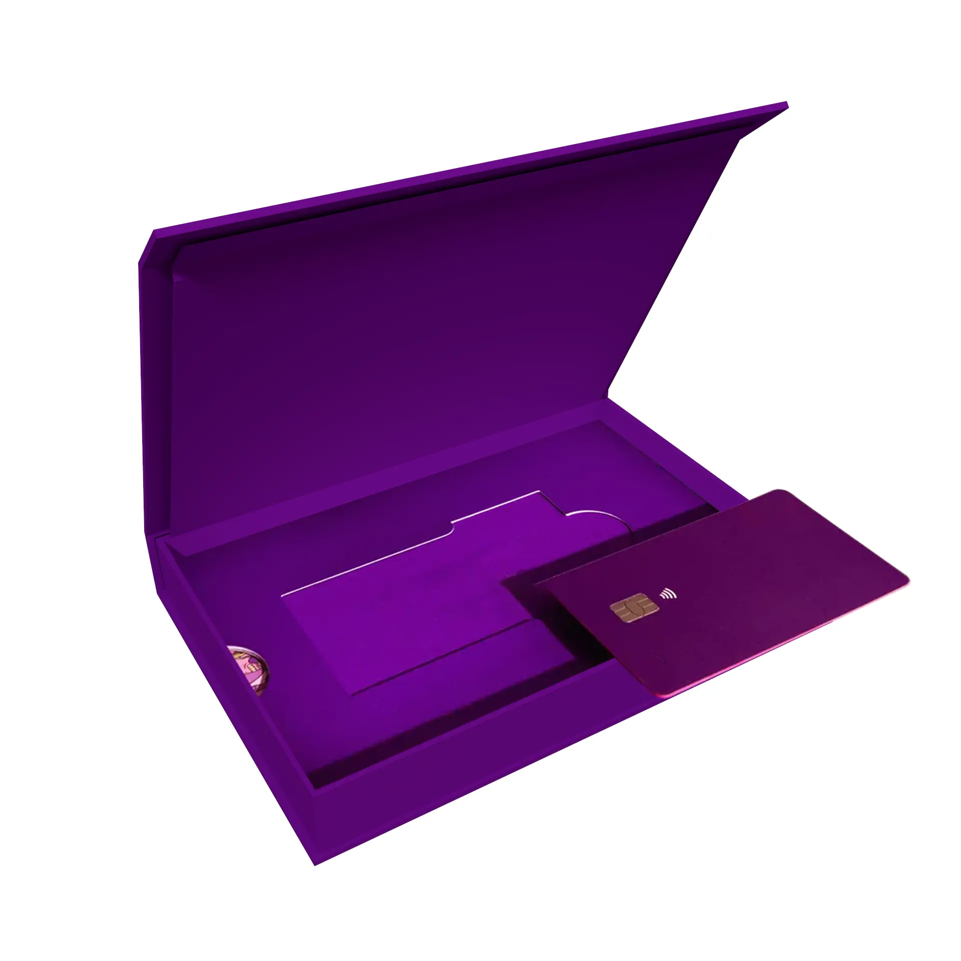 Özel Logo lüks hediye Vip kredi kartı ambalaj kutusu manyetik siyah iş beyaz düğün sert kağıt Metal karton tutucu