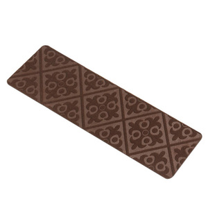 Tapis d'escalier auto-adhésif sans colle, best-seller, avec coussinets antidérapants en relief pour les marches, durable et résistant aux taches. - Product Image 5