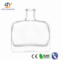 Flacon diffuseur en verre transparent élégant pour la décoration parfumée de la maison et la présentation en magasin