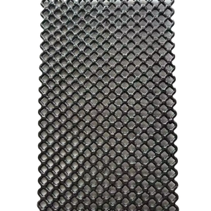 <span class=keywords><strong>Grillage</strong></span> soudé 65Mn, forte rigidité structurelle, sans sections coulissantes, déformation difficile, stable en conditions de vibrations, trous de mailles stables - Product Image 2