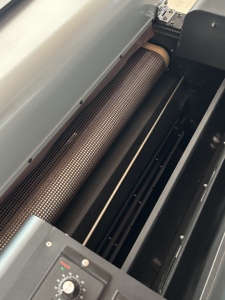 Machine automatique de secouage et de séchage de poudre DTF de 60 cm pour <span class=keywords><strong>imprimante</strong></span> 4 têtes avec commande par bouton mécanique - Product Image 6