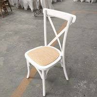 Vente en gros d'usine de chaises de salle à manger décontractées à dossier croisé en bois massif moderne empilables pour café, patio extérieur, hôtel pour événement de mariage