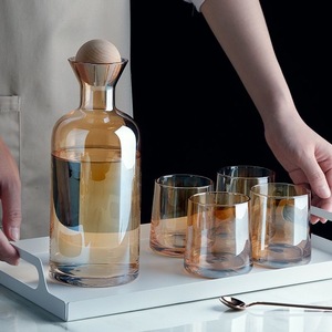 <span class=keywords><strong>Carafe</strong></span> à eau en verre ambré nordique de luxe 42oz pichet et 4 gobelets ensemble 1200ml verres - Product Image 2