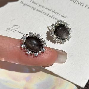 Boucles d'oreilles ovales tendance en argent pur S925 Wenchi, design de niche, style vintage et élégant, pour soirées, modèle 22073 - Product Image 1