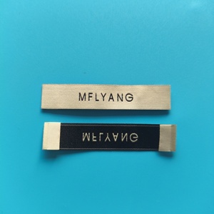 Großhandel Markendesign Luxus Gewebte Etiketten Mehrfarbige Bekleidungs-Halsetiketten Personalisierte Maßgeschneiderte Aufnähbare Kleidungsetiketten - Product Image 2